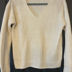 Lucky Brand off white V-Neck Sweater